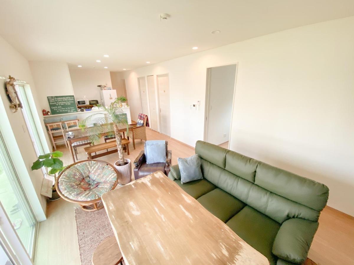 2019新築 ! Guest House Holoholo Beach Side Ishigaki  Екстериор снимка