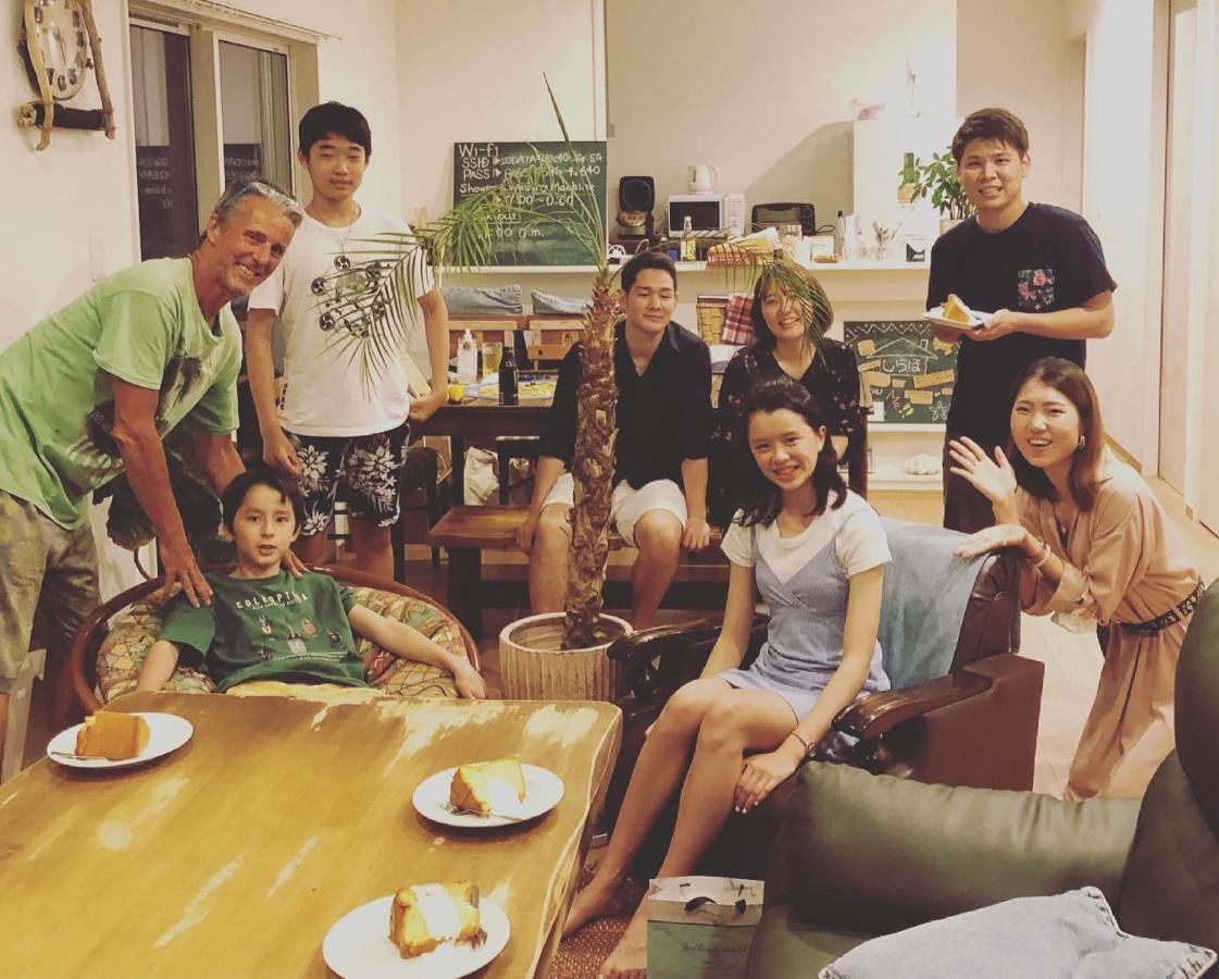 2019新築 ! Guest House Holoholo Beach Side Ishigaki  Екстериор снимка